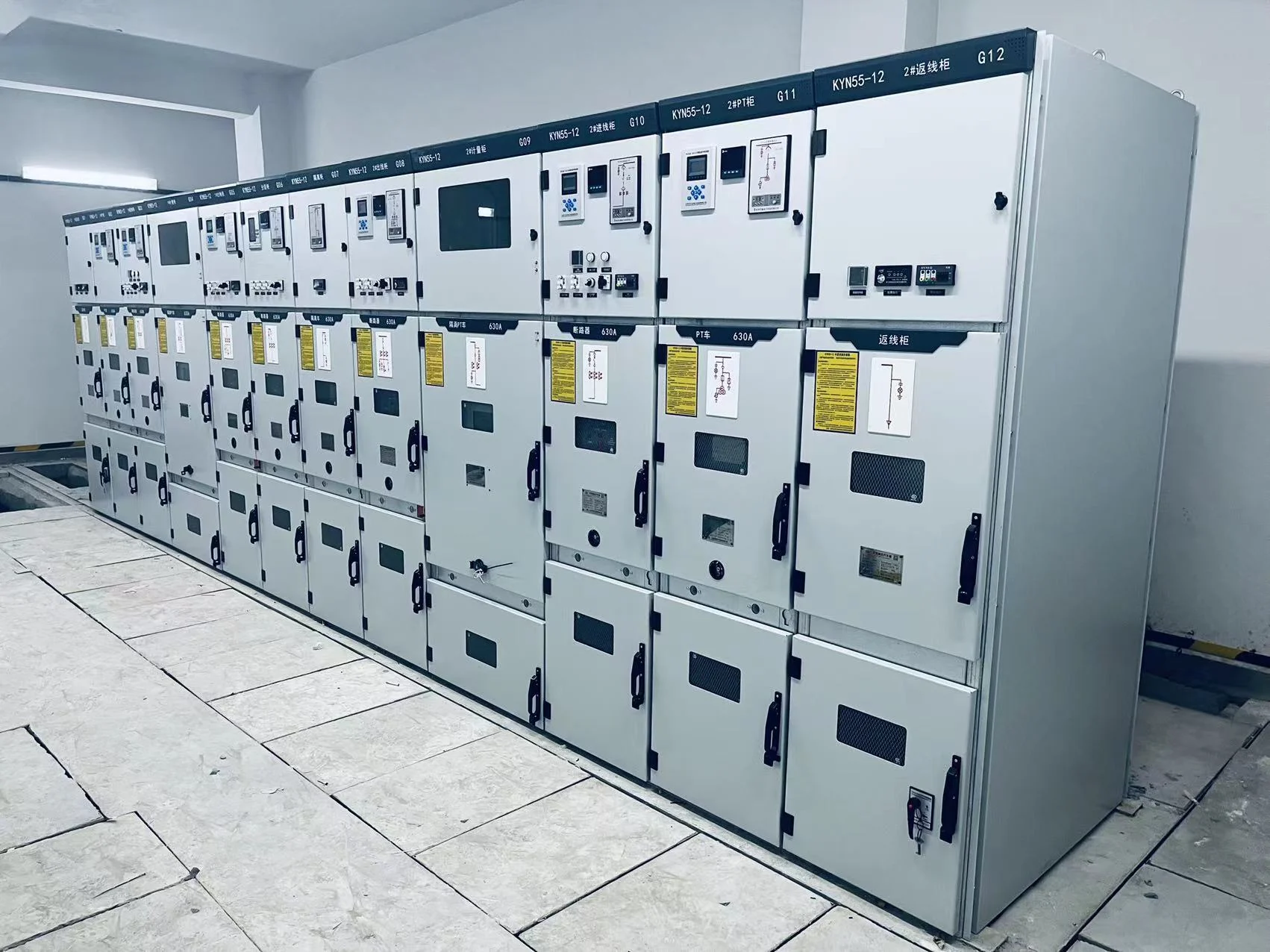 KYN550-12 High Voltage Switchgear - VoltCloud Electric